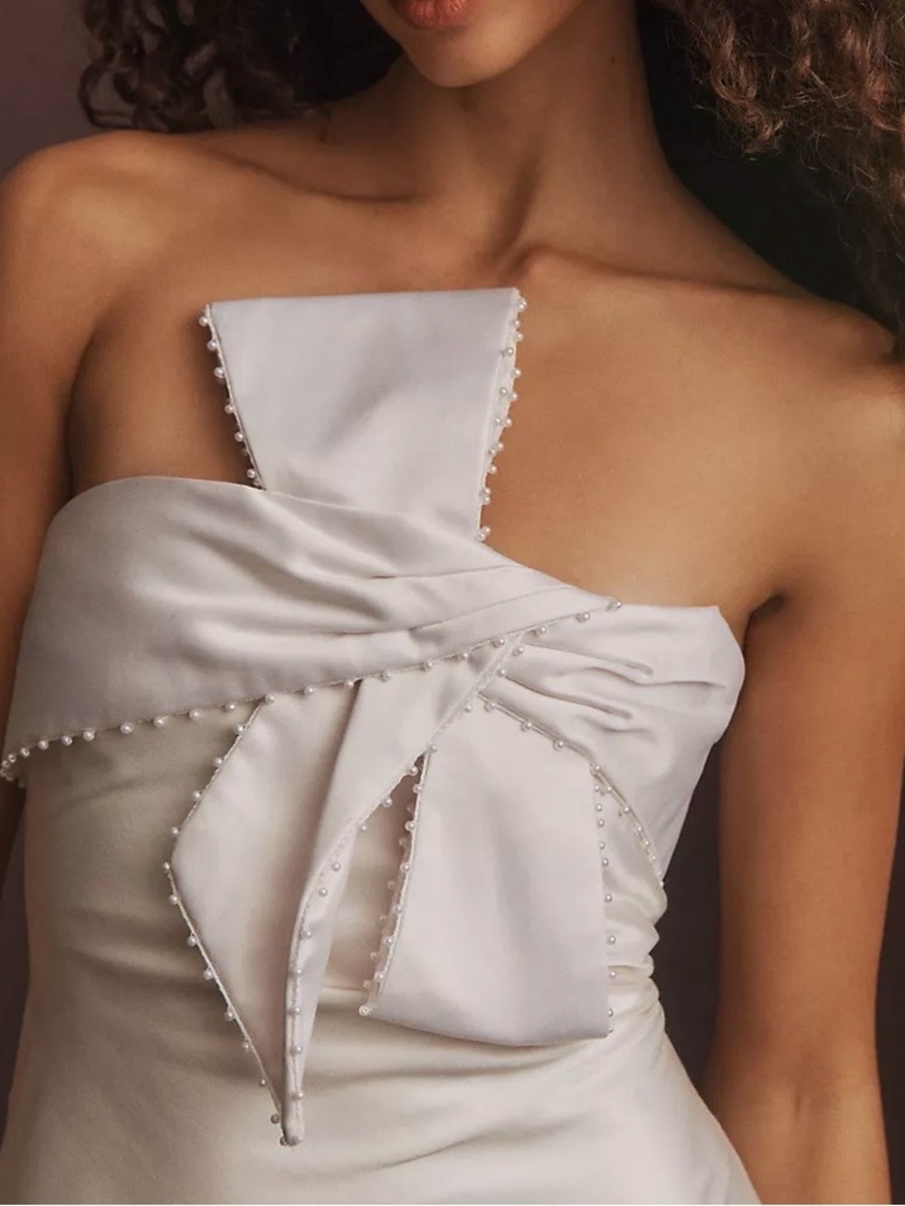 BHLDN Elegant strapless Ivory Satin Dress with Bow Detail - Picture 4 of 5